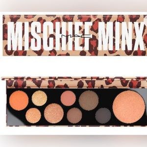 ✨HP✨MAC MISCHIEF MINX LIMITED EDITION EYE PALATE Contains 0.28 oz.